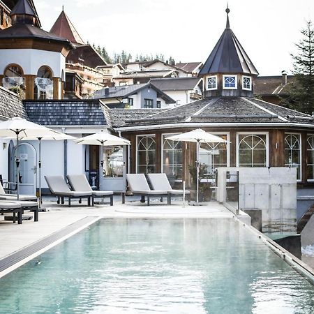 Berghotel Almrausch Berwang Exteriör bild