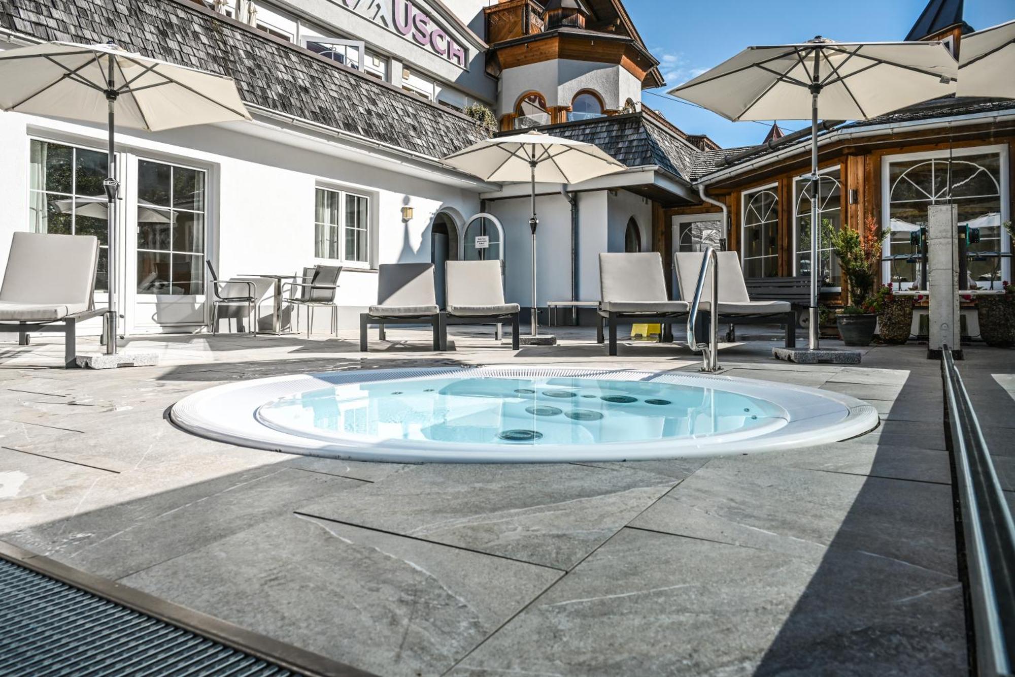Berghotel Almrausch Berwang Exteriör bild